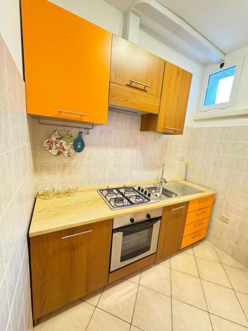 Il Nido Di Silvia A Due Passi Dal Teatro Rossini Apartment Песаро Екстериор снимка