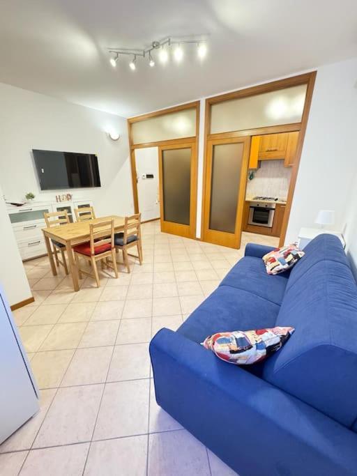 Il Nido Di Silvia A Due Passi Dal Teatro Rossini Apartment Песаро Екстериор снимка